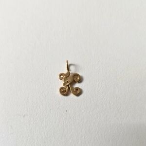 14K Gold Elegant Gold Initial Pendant